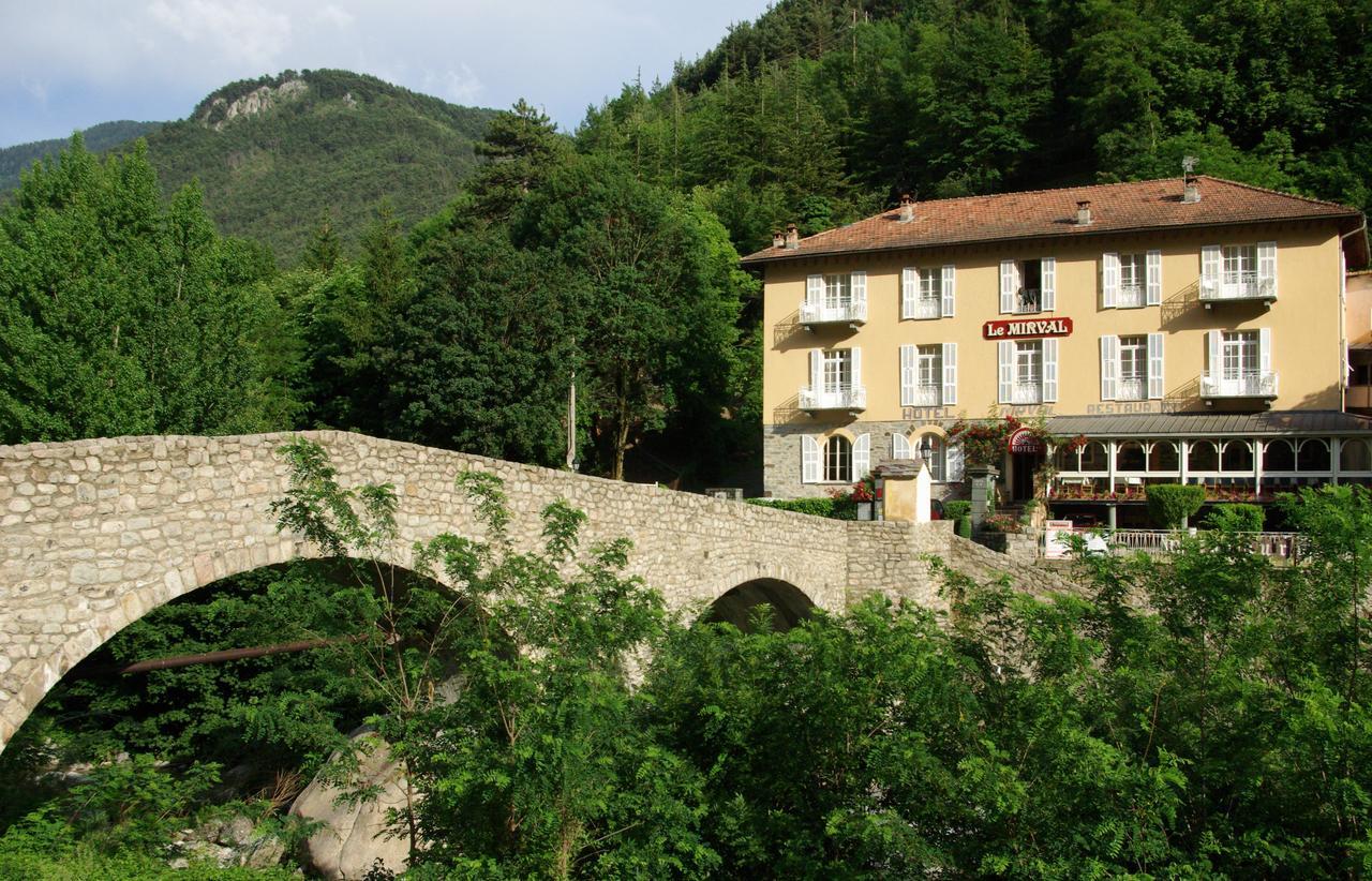 Отель Le Mirval La Brigue Экстерьер фото